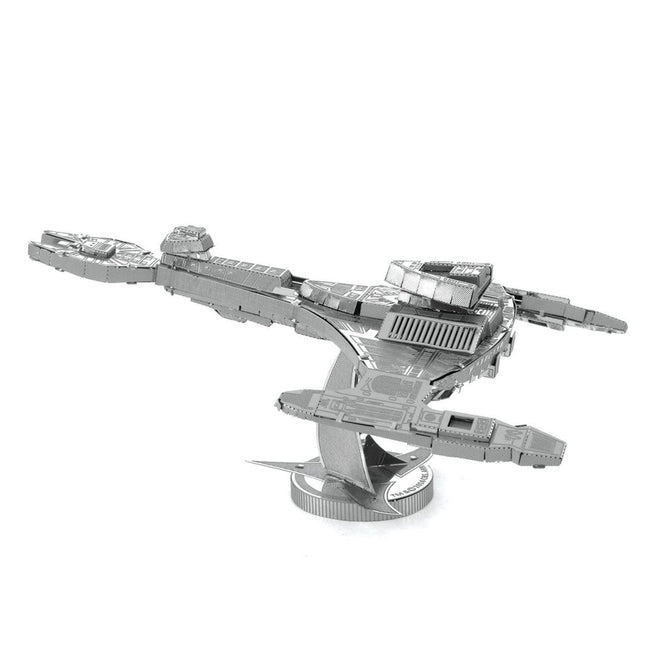 Star Trek- Klingon Vor'Cha Model Kit- side view