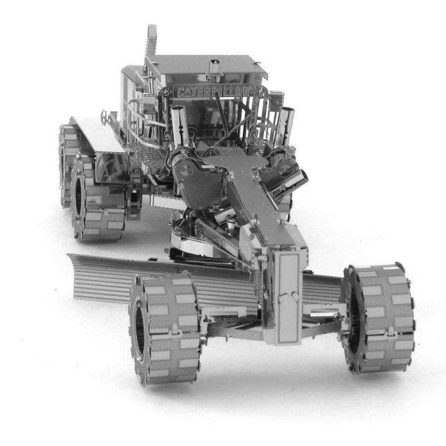 Cat Motor Grader Model Kit- front view