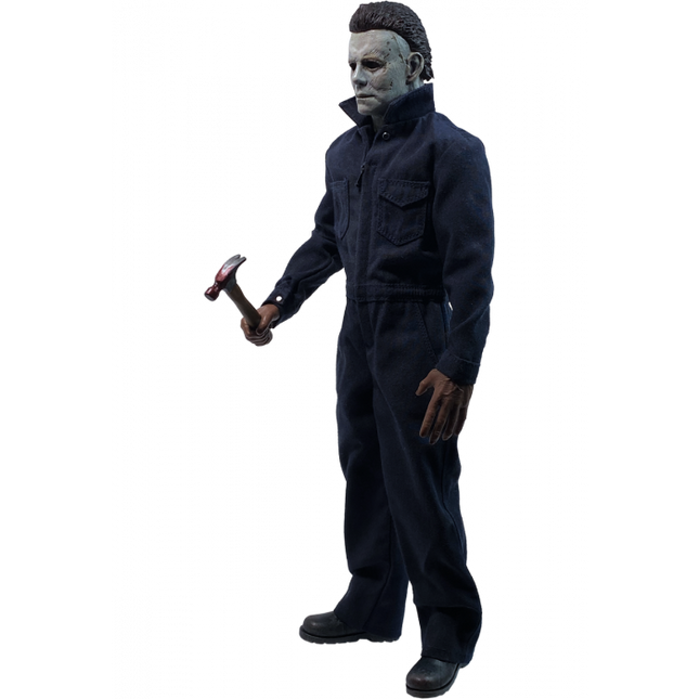 Left-side view of Action Figure