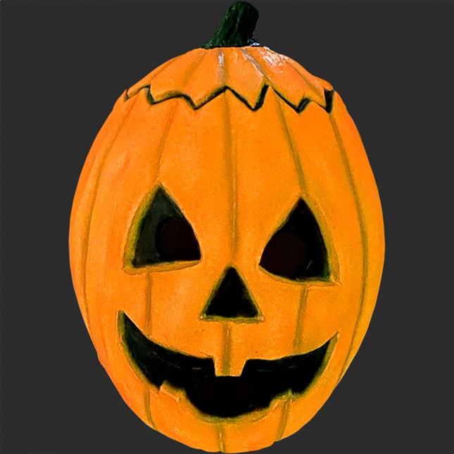 Front view of Pumpkin Mask (glowing)