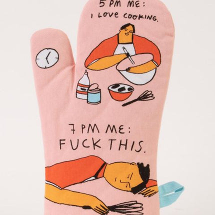 5pm Me: I Love Cooking Oven Mitt- front view