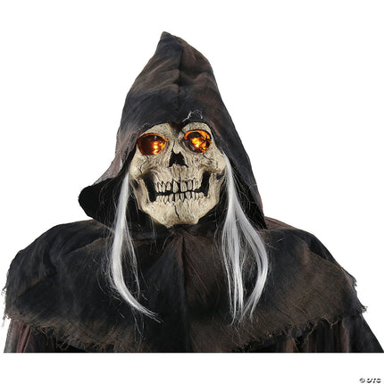 Lunging Reaper Animated Prop- up close