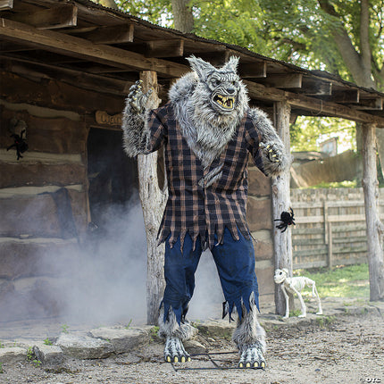 7.5' Animated Hulking Werewolf