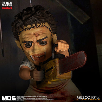 Mezco The Texas Chainsaw Massacre Leatherface chainsaw stab