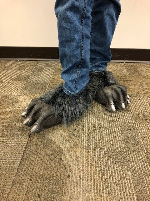Killer Wolf Feet- front and side view