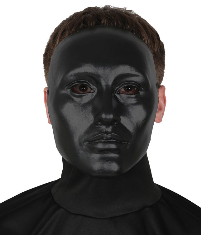 BASIC MATTE BLACK MASK