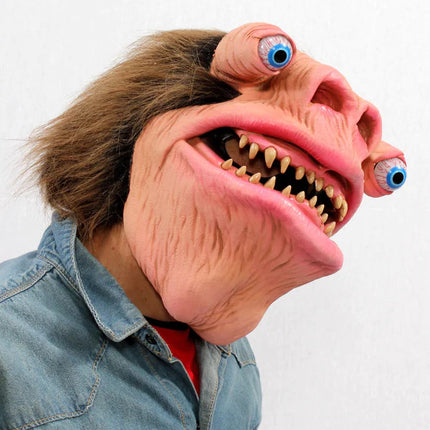 Cuddles Monster Mask- side view