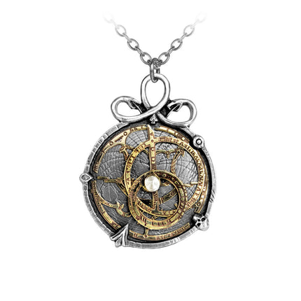 Anguistralobe Pendant- close up