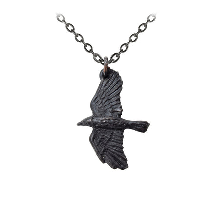 Ravenine Pendant- close up