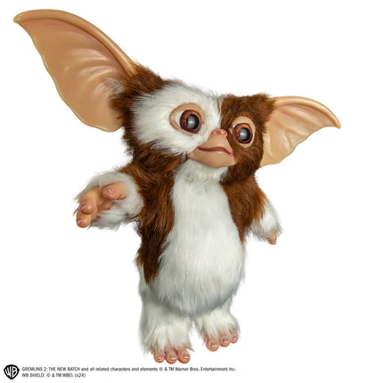 Gremlins 2: The New Batch - Gizmo Mogwai Prop- right angled view