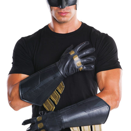 BATMAN AD GAUNTLETS
