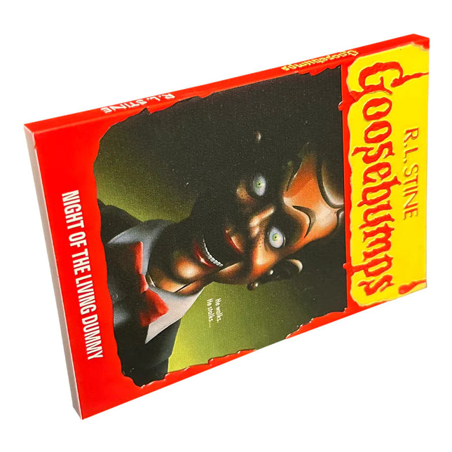 Goosebumps- Night of the Living Dummy Magnet- side view