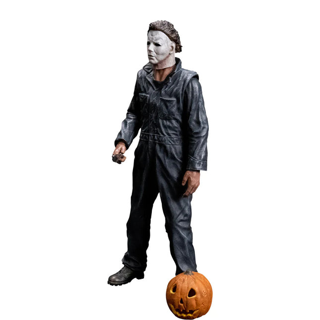 Scream Greats- Halloween (1978)- Michael Myers 8" Figure- angled view 2