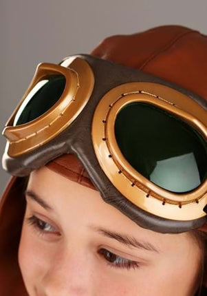 Amelia Earhart Accessory Kit- goggles up close