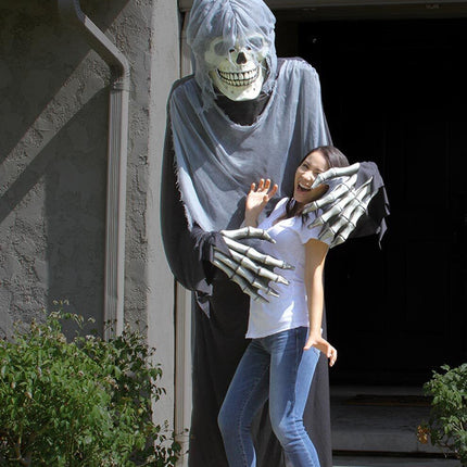 Towering Terror Reaper Prop Costume- as prop with size comparison