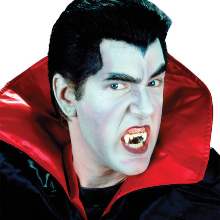 VAMPIRE MAKE UP KIT DELUXE
