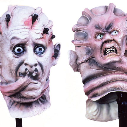 FACE HUGGER