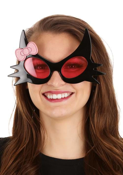 Kitty Glasses- worn by model