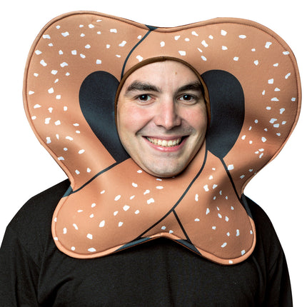 PRETZEL OPEN FACE MASK