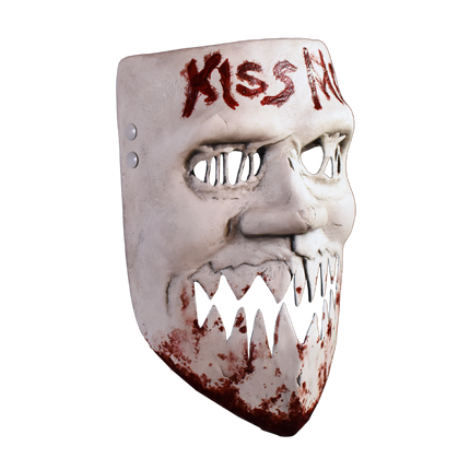 Right-side view of Kiss Me Mask