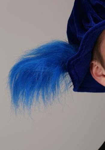 Romeo Hat- feather up close