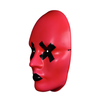 Left-side view of McKayla Hooper Mask