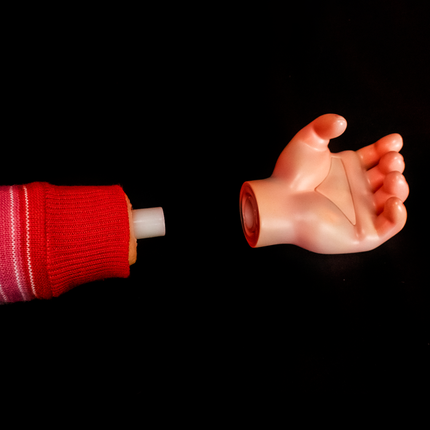 Ultimate Chucky- Hand Attachement